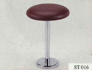 ST016